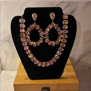 Elegant Iridescent Pink Crystal Jewelry Set